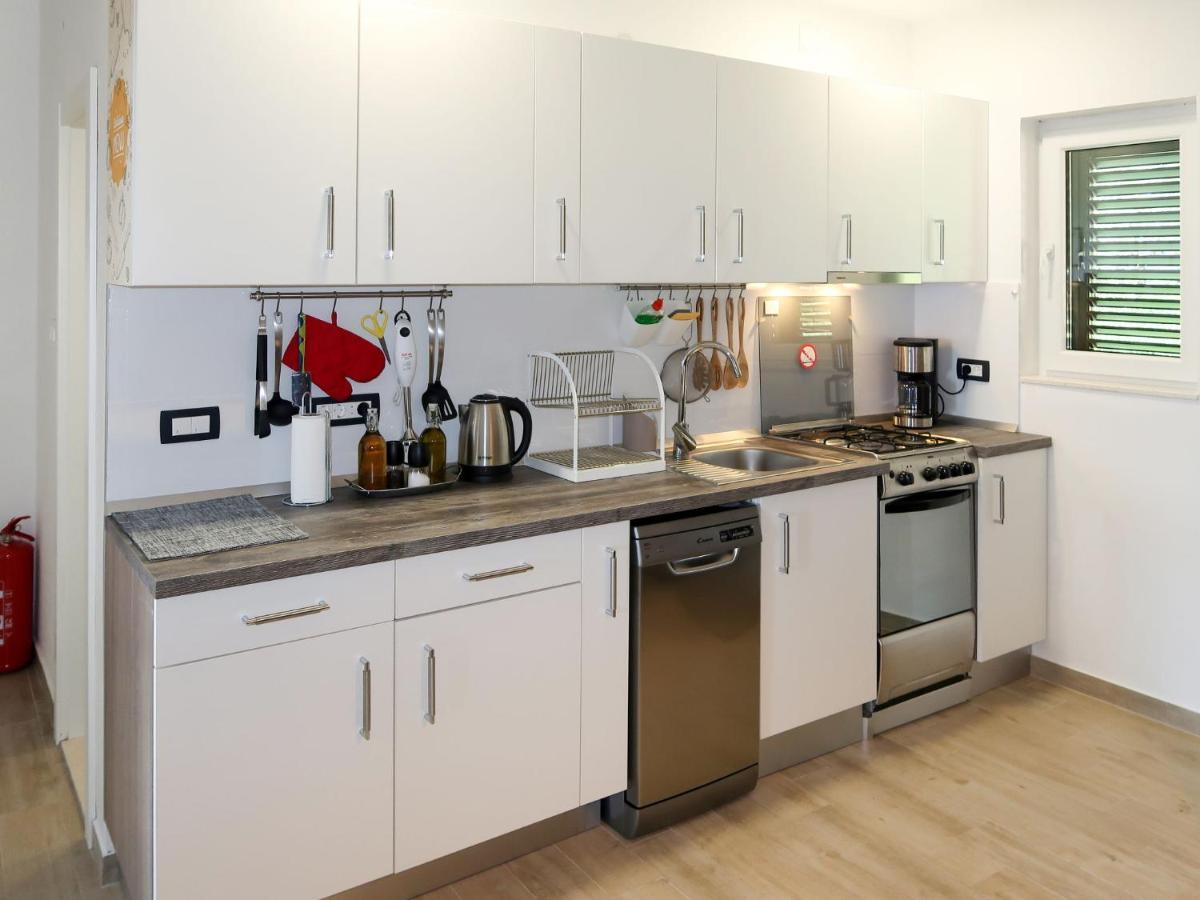 Apartment Bacic - Omi216 By Interhome Marusici  Екстериор снимка